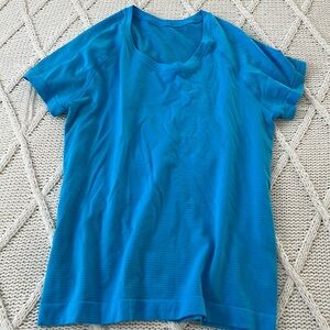 Lululemon swiftly top